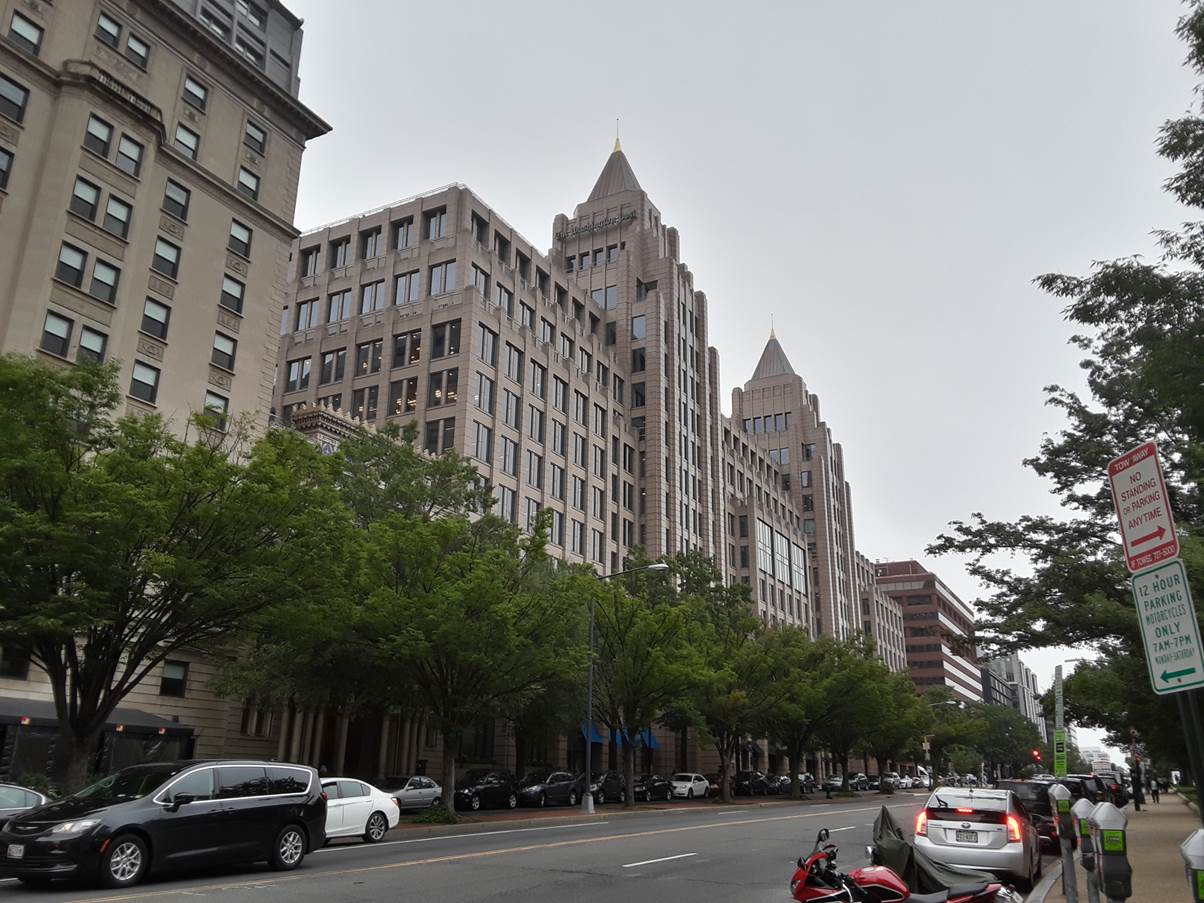 https://consortiumnews.com/wp-content/uploads/2019/06/New_headquarters_building_of_The_Washington_Post.jpg